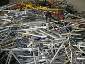 武汉废铜 废铁回收我们现在的电缆使用变得更加的轻松