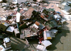 中国电子垃圾回收大王 靠回收废旧电子垃圾,一年悄悄赚走138亿